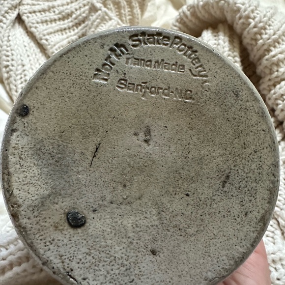 Handcrafted North State Pottery Ceramic Vase - Picture 3 of 4